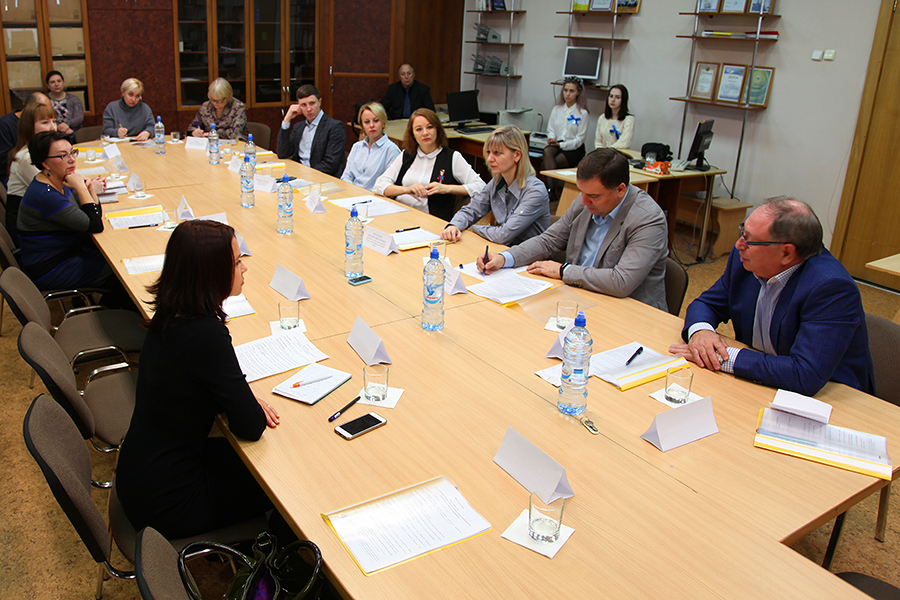 ������ ������� � ������������� ������������� �������������� ������� ��������� ���������� � �������������� � �������� �������