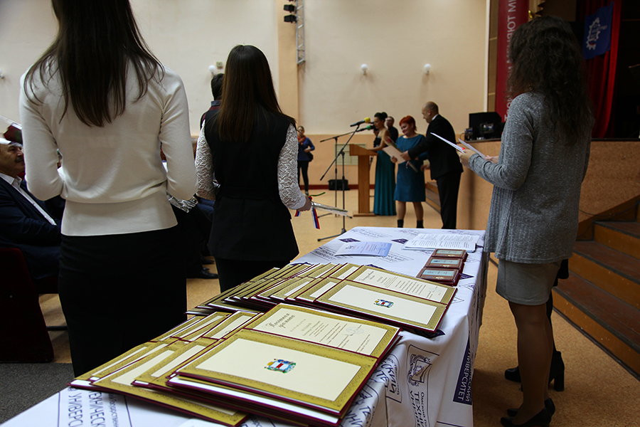 � ����� ������� ������������� ����������� �� ��� ���������������