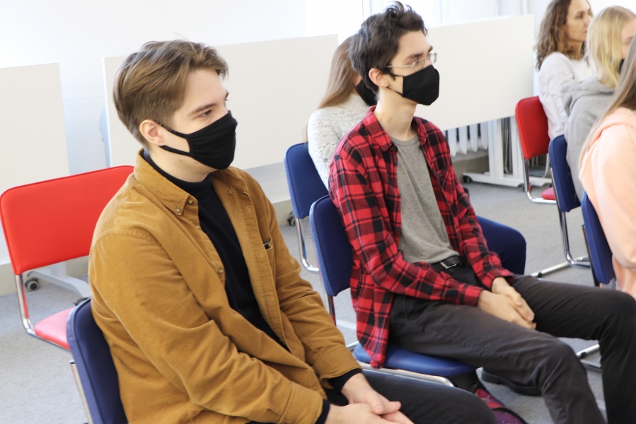 �������� �������� ���� ��������� ���� ���� � ������� �������� ������