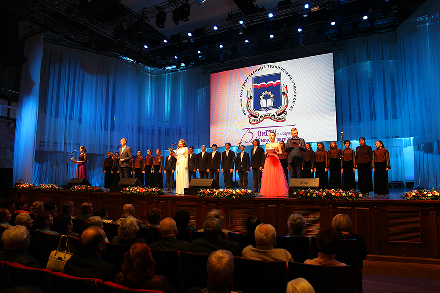 ������ ������� ������� 75-����� � ���������� ���� ������ ����������