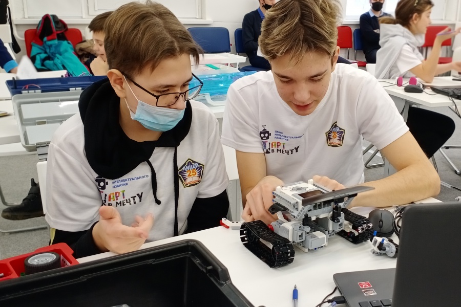 � ������ �������� ������ �������������� ���� � ����������