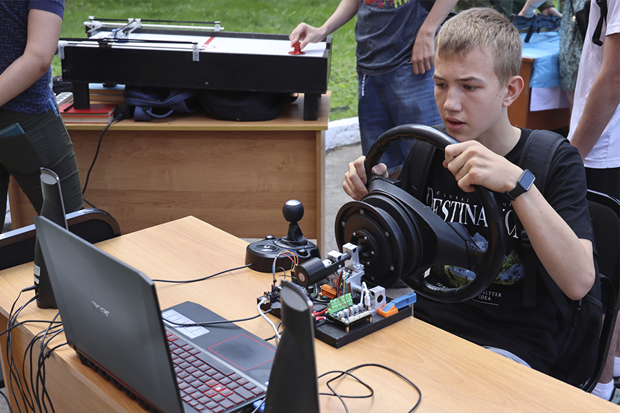 ������-������, ����� � ����� ������: � ����� ������ ����������� ���� �����������