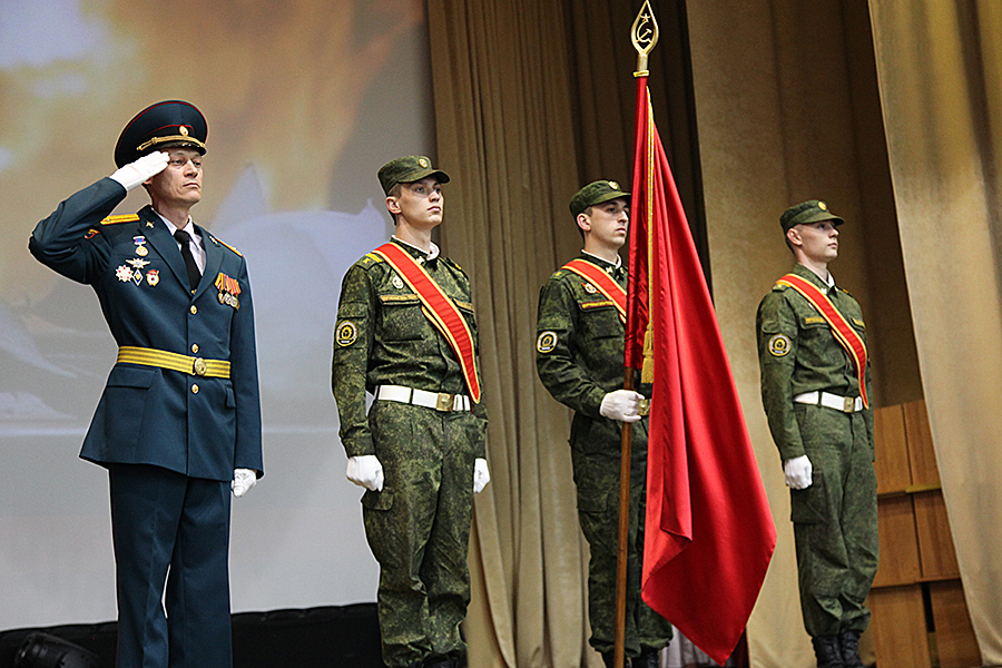 ����� ��������� ���� ������