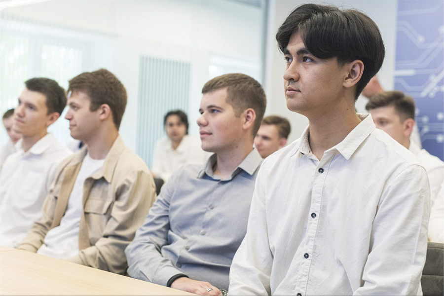 ���������� ������� ������� �������� ����� �������� ������� � ������ � ������ ������� 