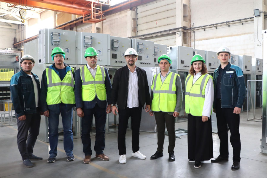 ����� ��������� ����������� � ������������� �������������