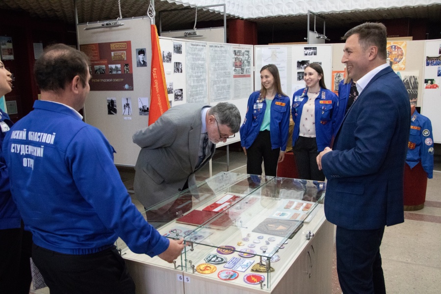 60 ��� �� ����� ������, ������ �������� � ��� ��!