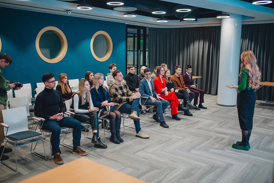 ����� � ����: ����������� ����� ������������ �������������������� �������