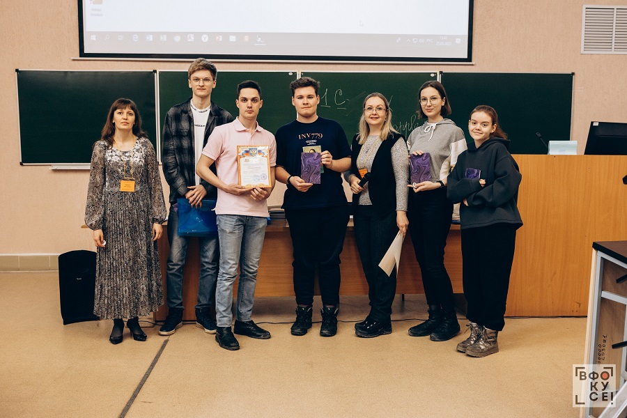 �������� ����� ����� ��������� ���� ������ ����������� � ��������� ������ �� ���� �����