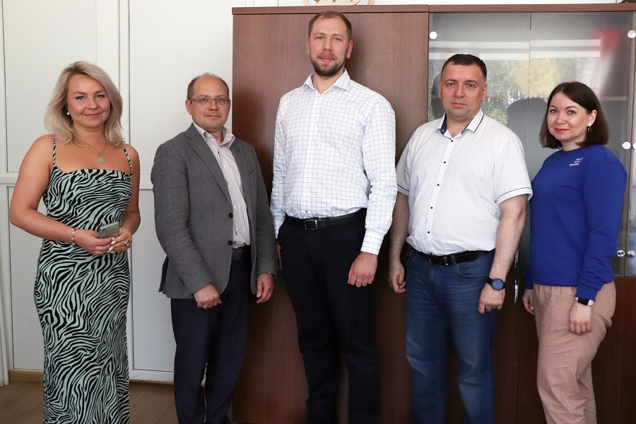 ����� � �� �������� ������������ � ��������������