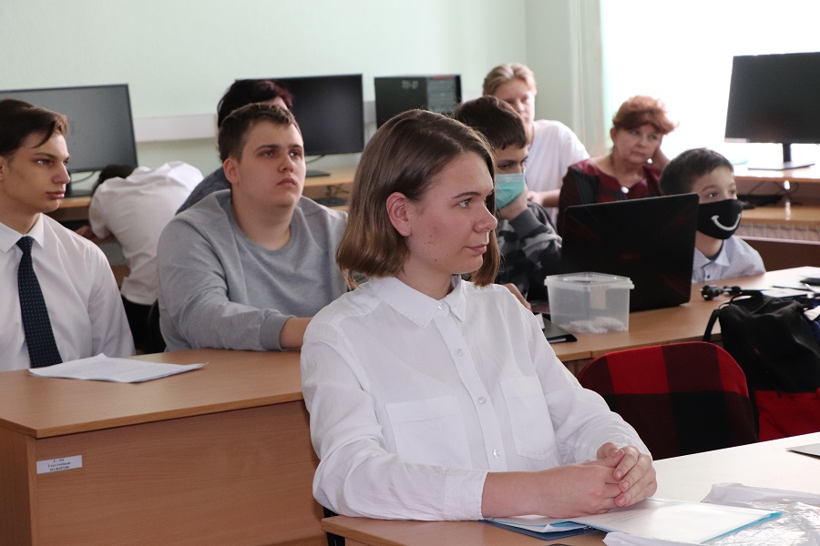 ��������� ����� ����������� � ����� ������� � ������� ��-����������