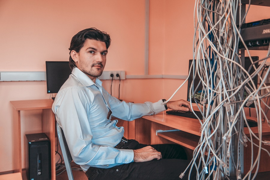 �������� ����� �������� �������: �������� ����� �������� ����, � ������ � ������� �����   