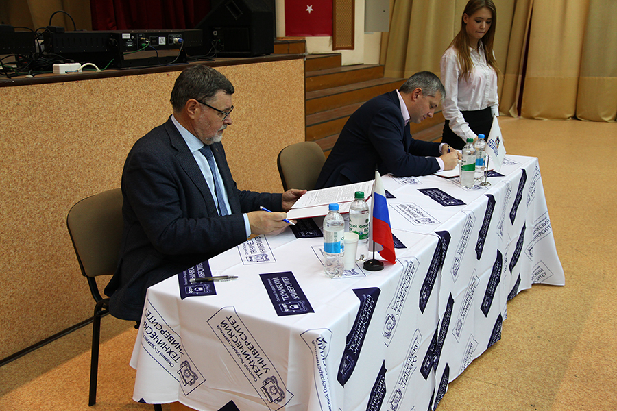 ����� � ���� ��������� ���������� � ����������� � �������� ������������� ����������