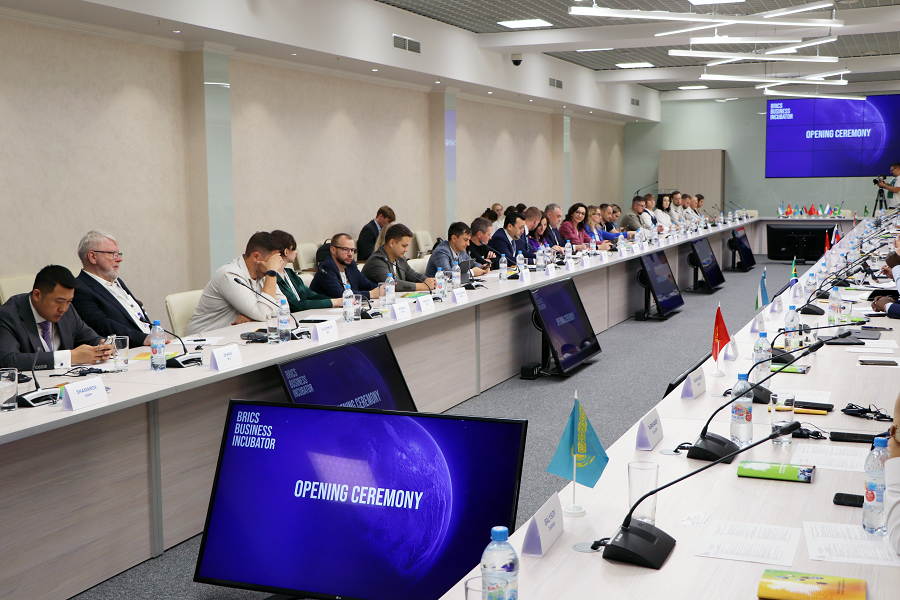 ������ ������� ��������� ���������������� ����� �����: � ����� ��������� ������-���������