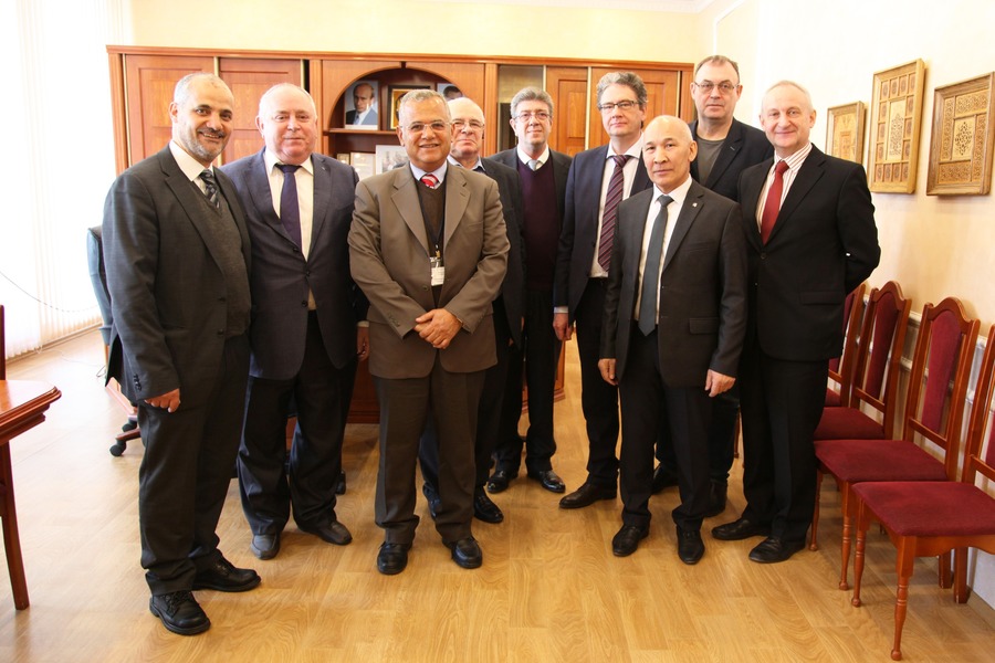 ����� �������� ���������� � �������������� � ������� ������������� ������