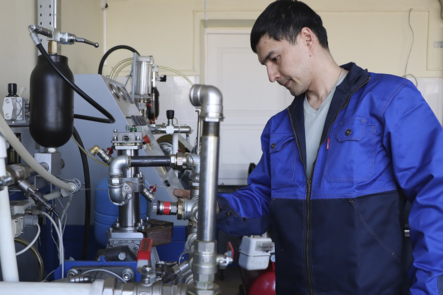 ������������� ����� ����� � ������ ������ ������� ������ ��� ������������� ������ �������