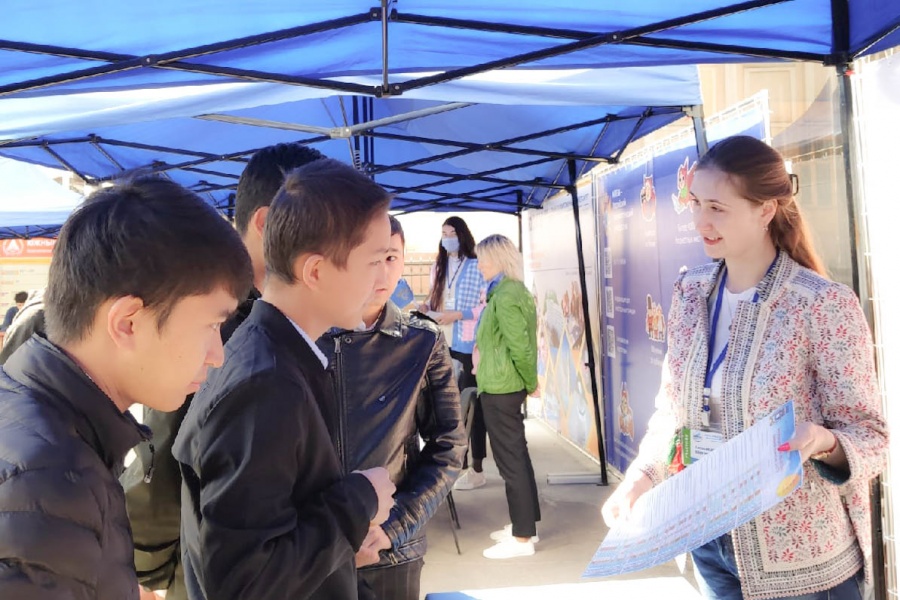 ������ ������� ���������� ��������������� ��������� �� ������������� �������� � �����������