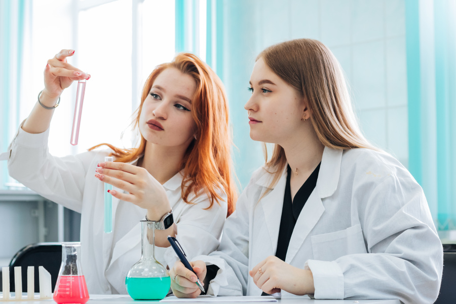 �������� ���������� ������ ��� ������� ��������� ���������� ����� � ������������ �����