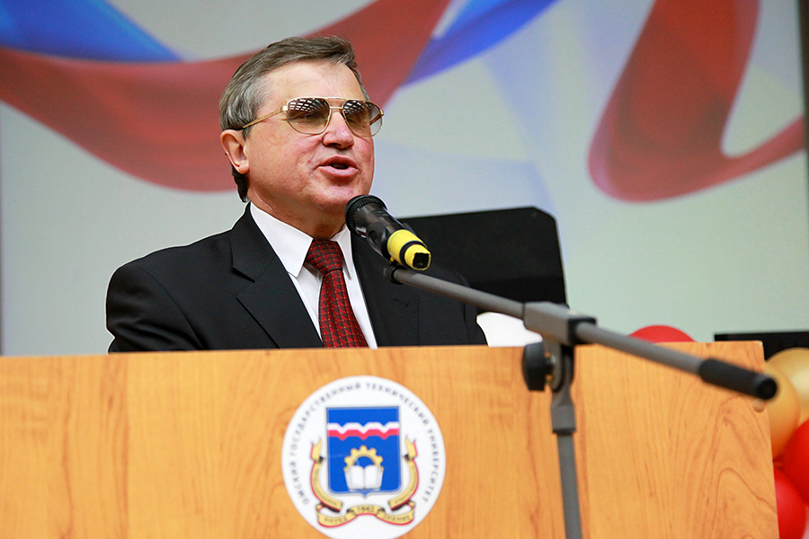 ������� ���� ������ ���������� �� ���������� � ������������ �����