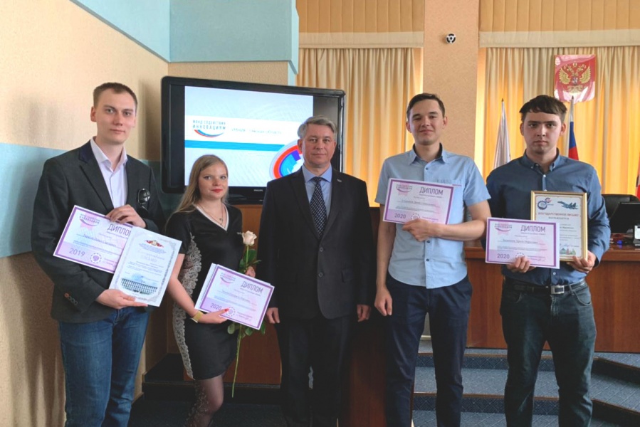 500 000 ������ �� �������� �������: �������� �������� ����� ������������ �������� ������-2020�