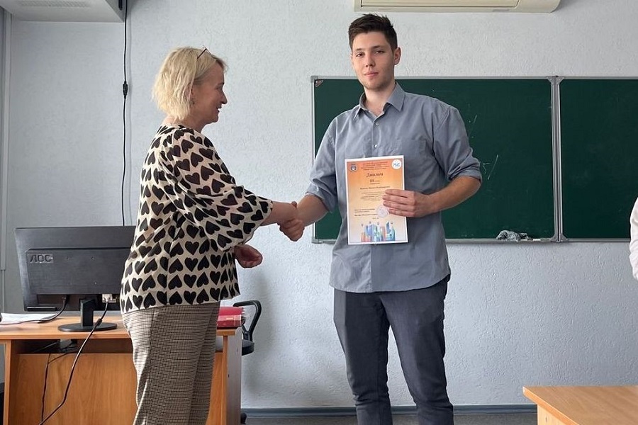 � ������ �������� ������ ������� ������������ ��������� � ������� ����������� � ������������������