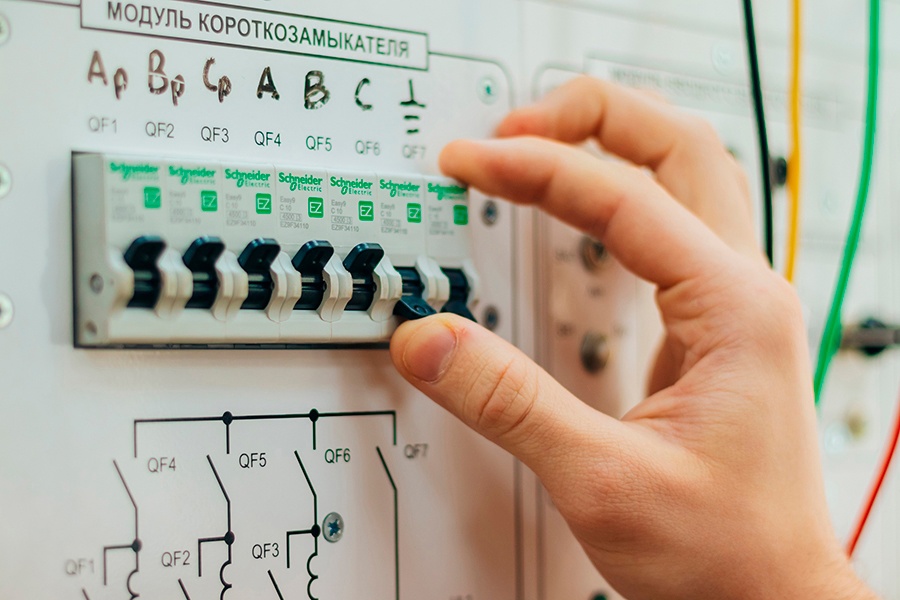 ���������� ������ ����� ������� � ������-������������ ������������ �� �������� ����������������� �������� �������