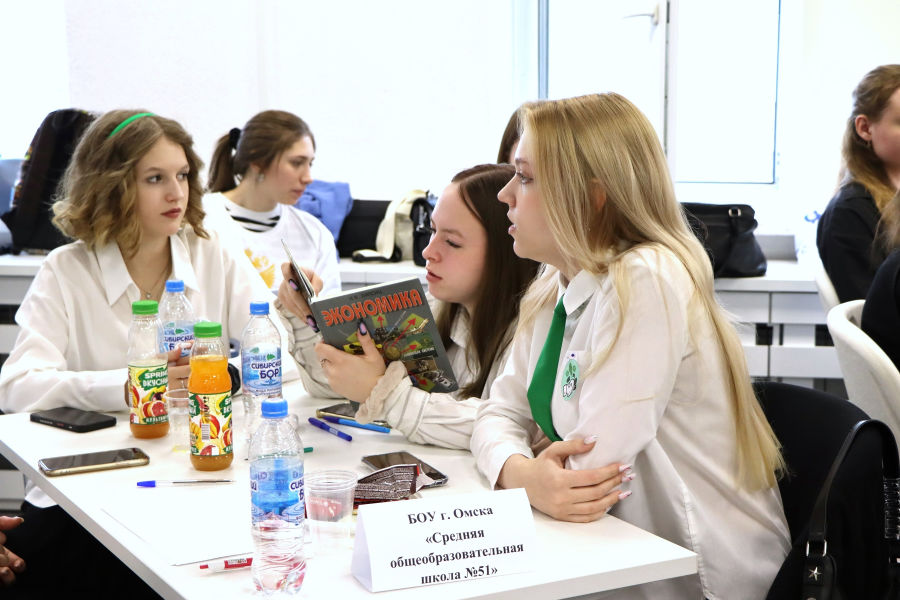 � ����������� ������������ ��������� XI ������������� ������ ��� ����������������