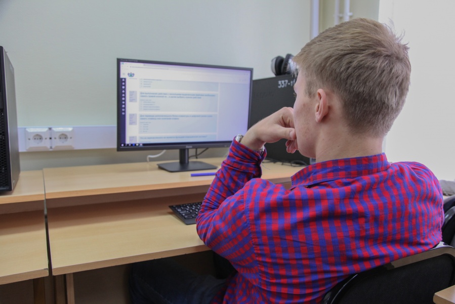 ����� ��������� ���� ������ � ������� �������������� ����������