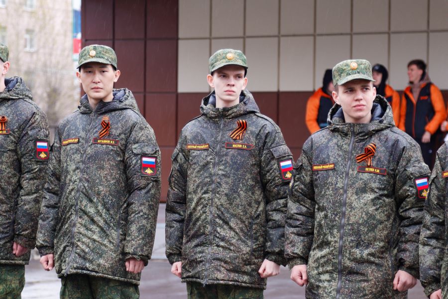 ������� �����, ������� ������� � ���������� ���������: � ������ �������� ������� �������� �� ��� ������