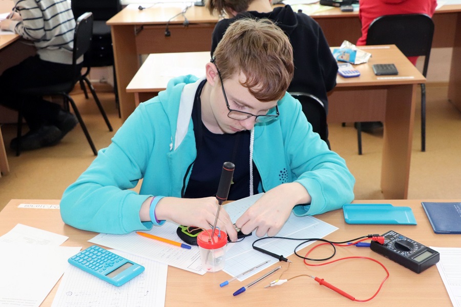 ������ ������� ���� ������������� ����� ���������� ��������� ���������� � ������