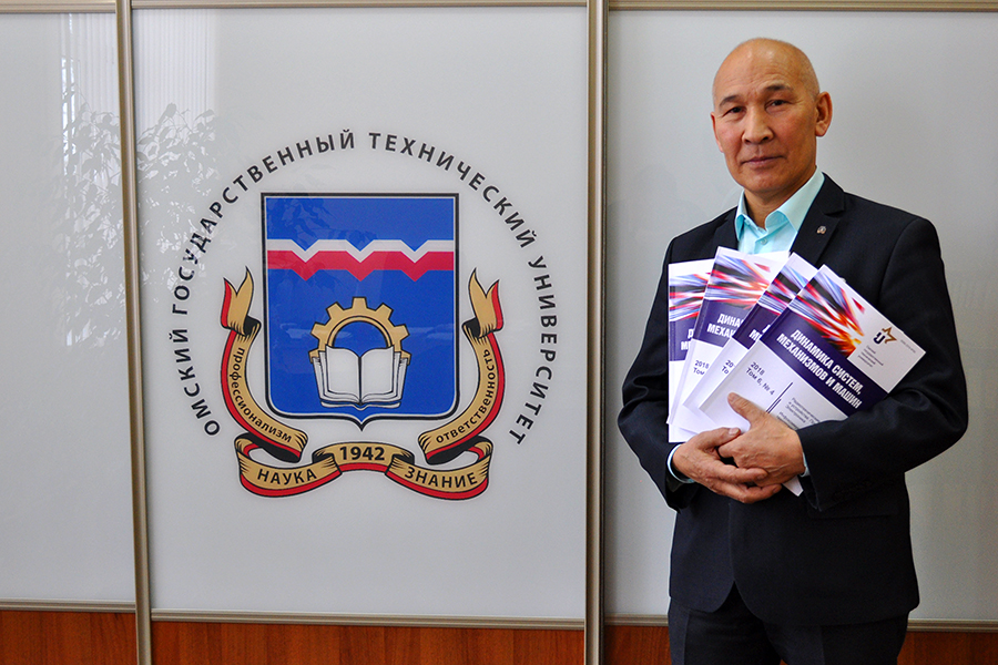 XII ������������� IEEE ��� "�������� ������, ���������� � �����": ����� � ����������� �� ��������