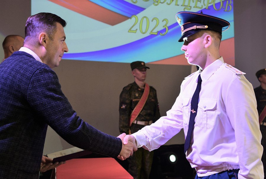 ������ 25 �������� ��������� � ����������� ������������