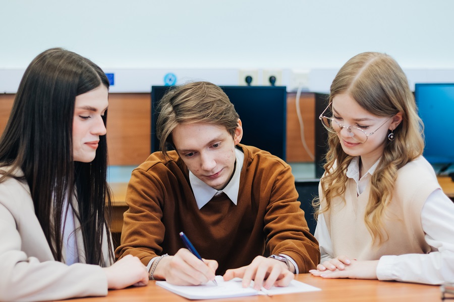 �� ��� ����� � ����������� �� ������ � ����������� �����������