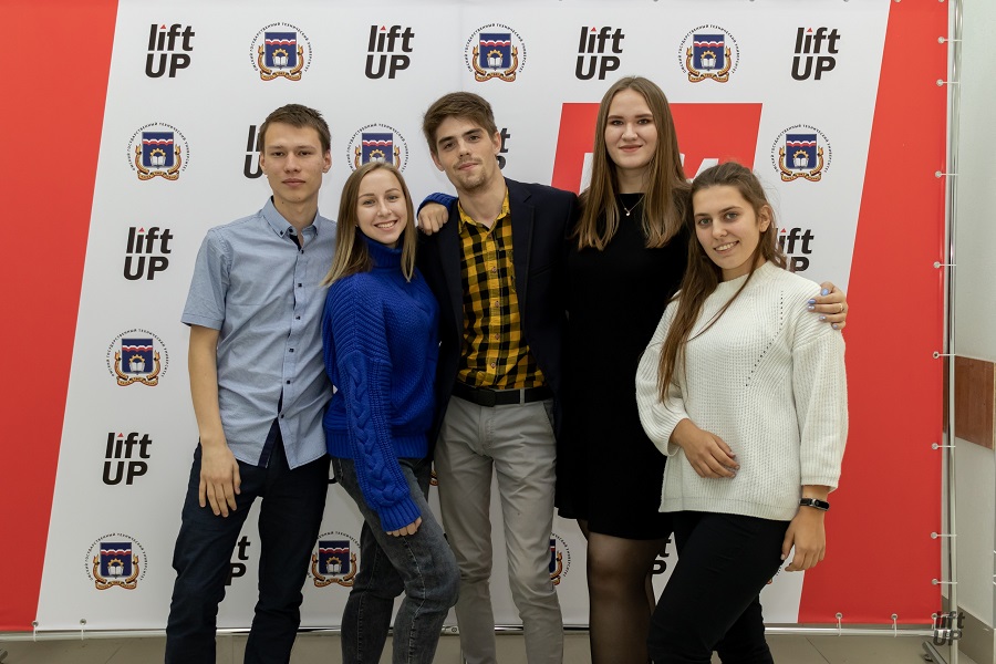 ����� �������: ����� UP� ��������� ����� ����������� ��� ���������� � ��������� ������