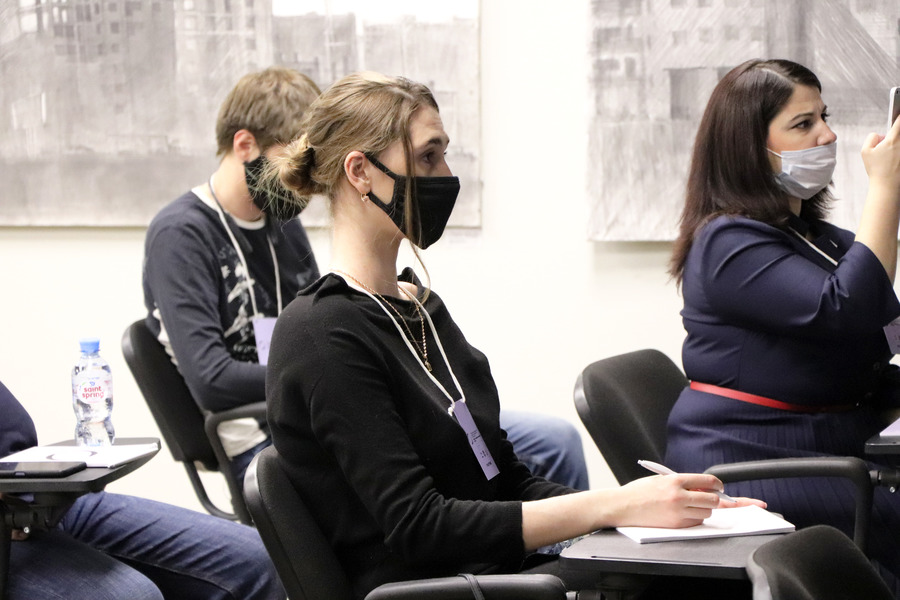 ����� ��������� ���������� ������������� �������������� � ��������� ����������� ����