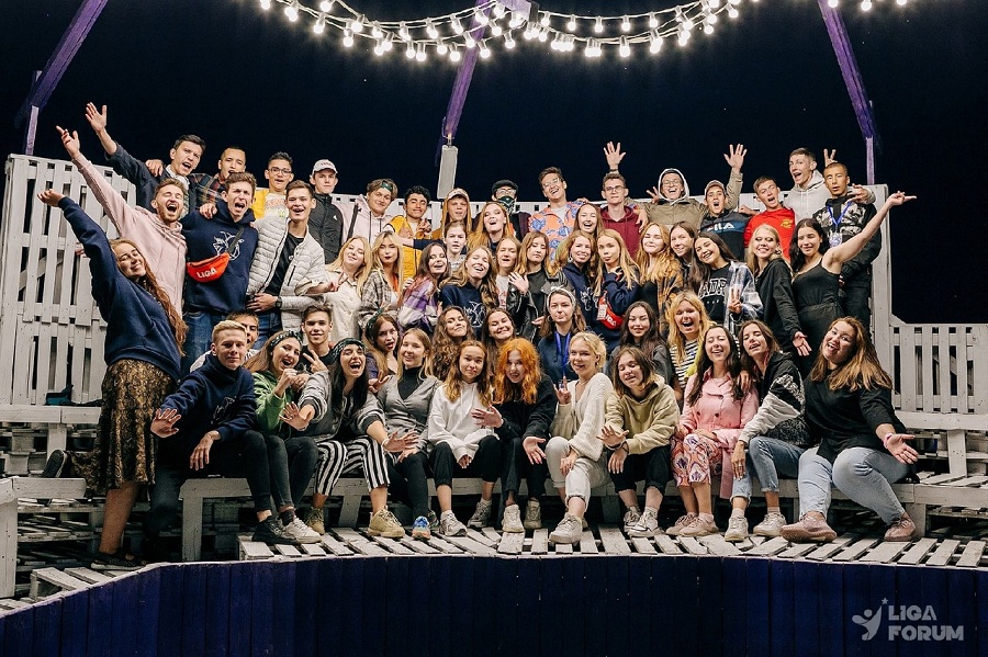 ������� �������� ������ ������� � ������ �LIGA FORUM�