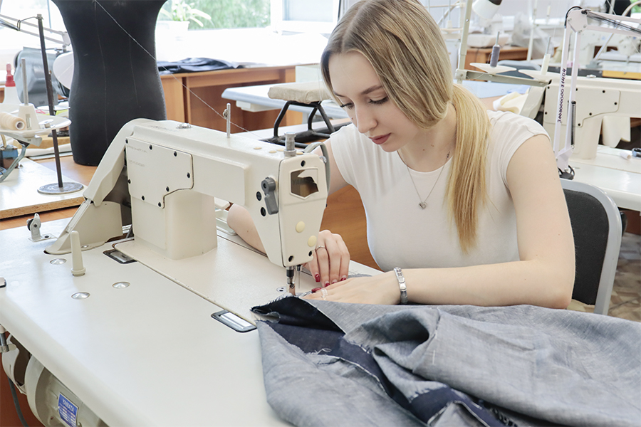 ��������� ����� ����������� ���������� �������� ����� � ���������� ��������