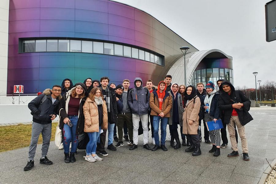 ���������� ������� �������� ����� ����������� ���������� ���������������� ������������ � ������