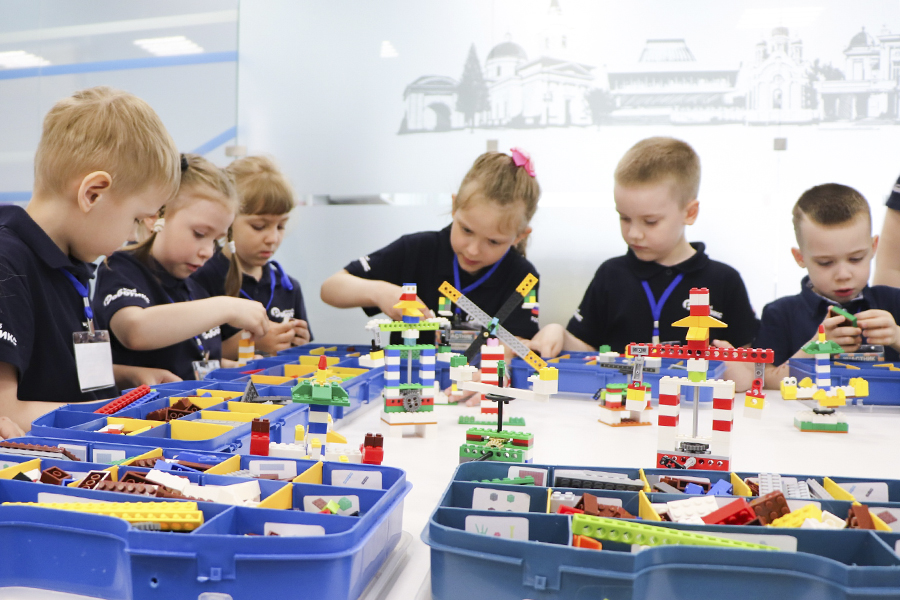 � ������������ ������ VIII ��������� ������������ ��������� ����: ���������� ������� 2025�