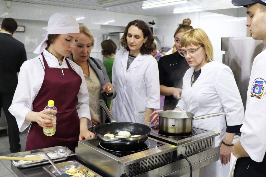 ������ ������� ����� ������������ ���������� � �������������� ������������ � ����� �������