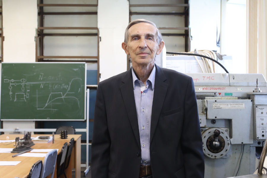 #���������: � ������� ������� ��������������� ������ � ������������ ����� ������