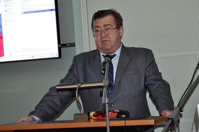 � ����� ������������ ���� �����������, ����������� 70-����� ������ � ������� ������������� �����