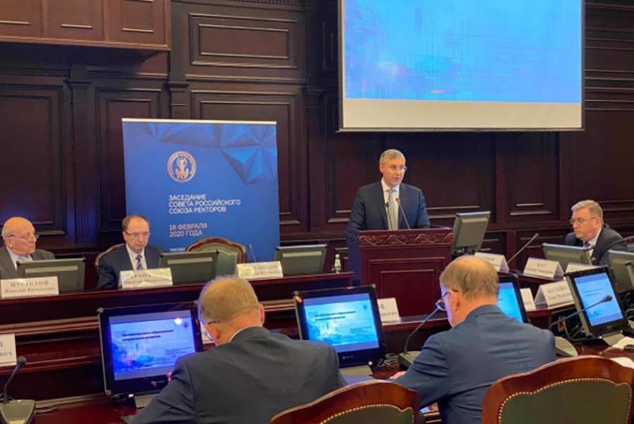 ������ � ��������� �����  ������� ������� � ��������� ������ ����������� ����� ��������