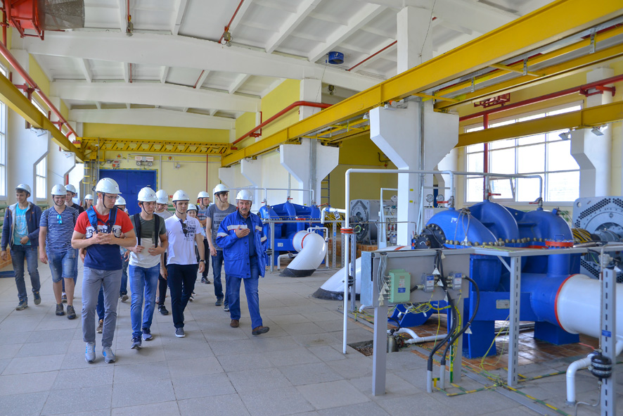 �������� ������������ ������������ ����� ������������� �� ����������� � �������� �������