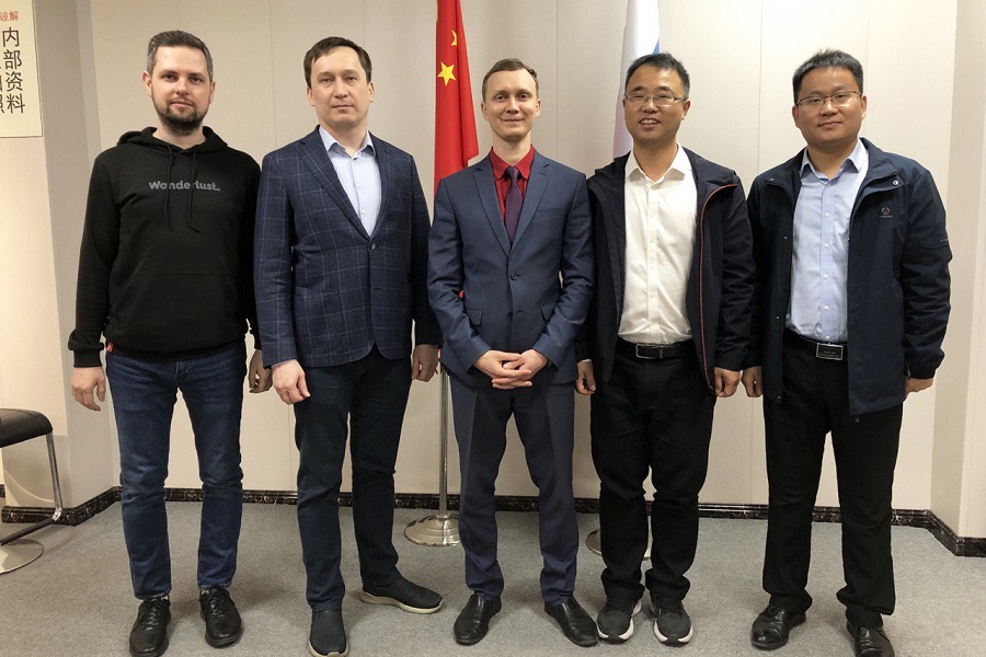 ����������� ����������� ��������� �������������� � ������