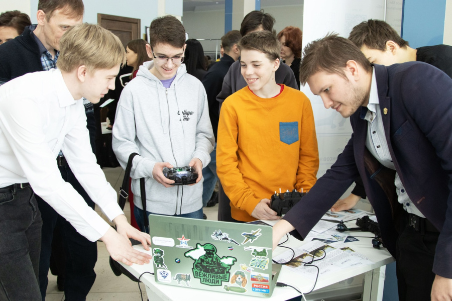 �������� ����� ����� ��������� ���� ��������������� �����