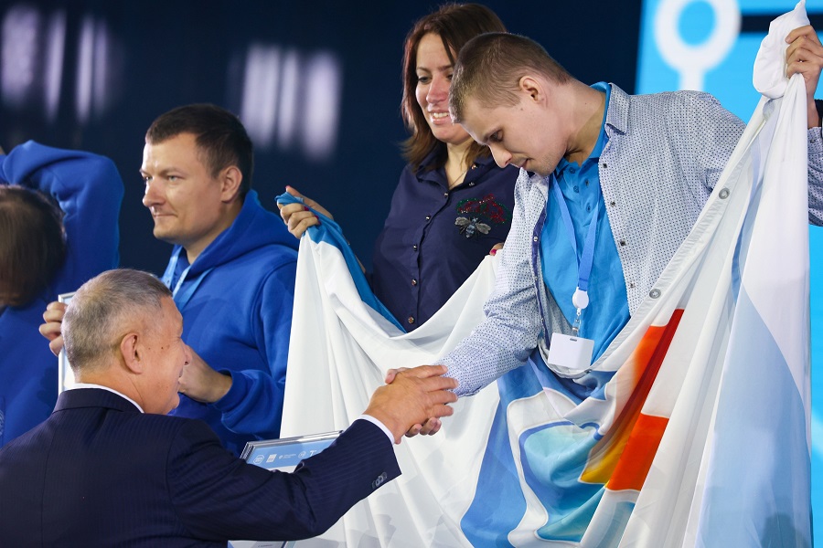 ������ ������� ���� ������������ ��������� �� �� �������� �����������