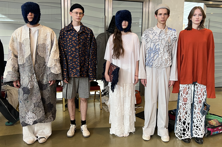 ������������ ��������� ��������� ����� �������� ������ �� ������ � ������