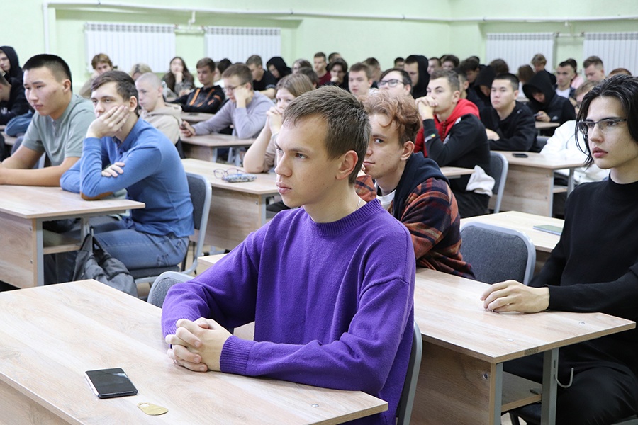 �������� �������� ����� ����������� � ��������������� ����������� ������� ��������-������������� ���������