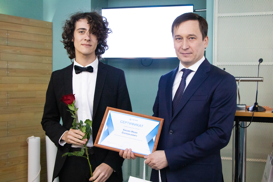 ������� ����������������� ���������� ���� ������������ �� ������