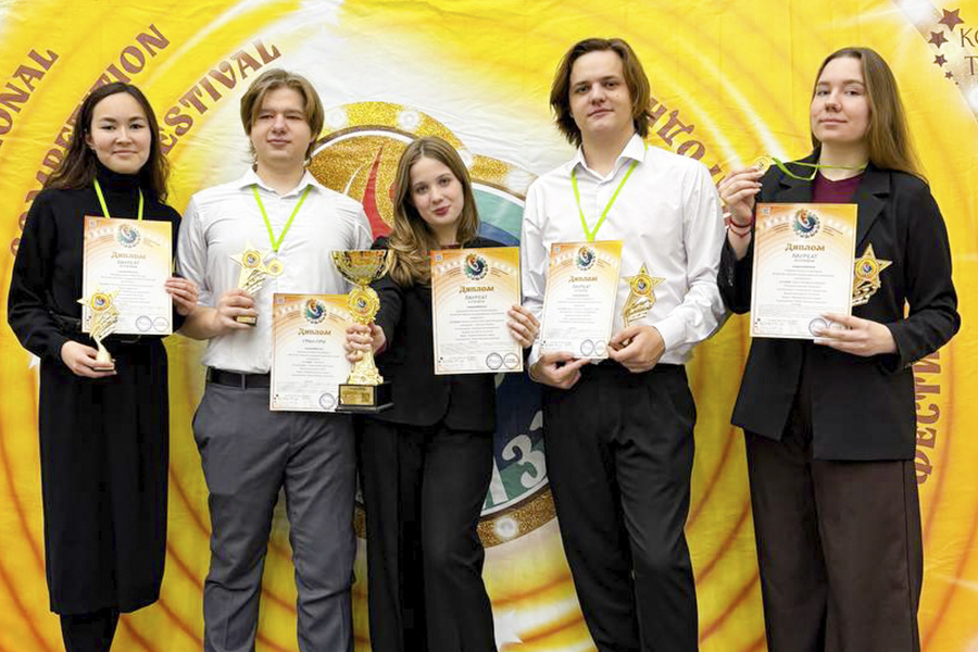 ���������� ������ ��������� � ����� 83-����� ������������ 